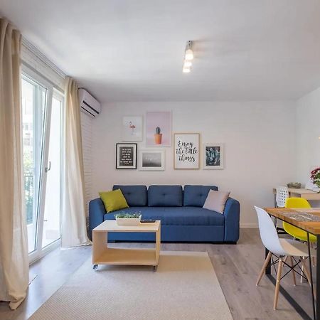 Quiet & Airy Modern Apt. Top Centre Free Parking Sofia Bagian luar foto