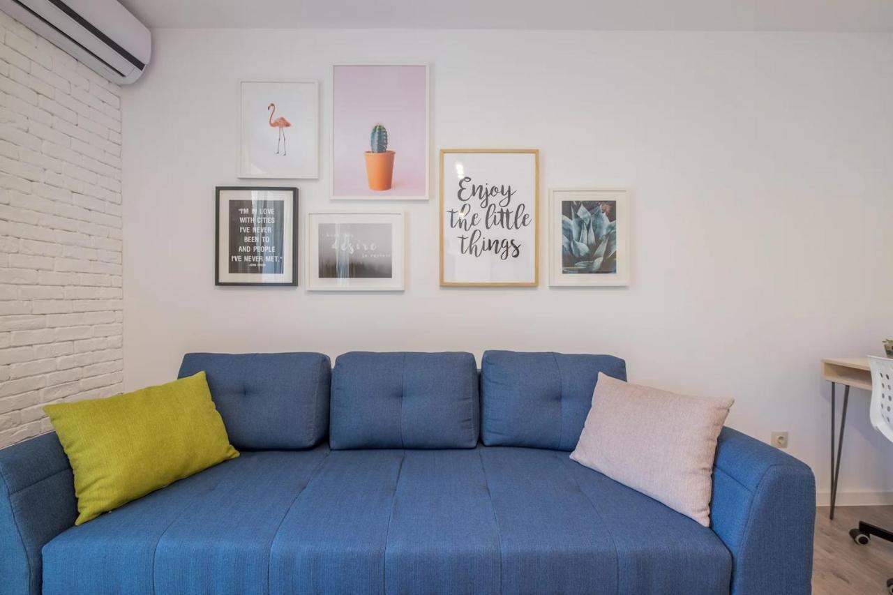 Quiet & Airy Modern Apt. Top Centre Free Parking Sofia Bagian luar foto