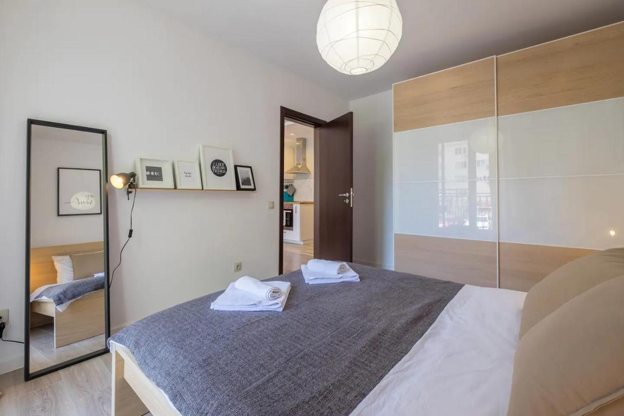 Quiet & Airy Modern Apt. Top Centre Free Parking Sofia Bagian luar foto