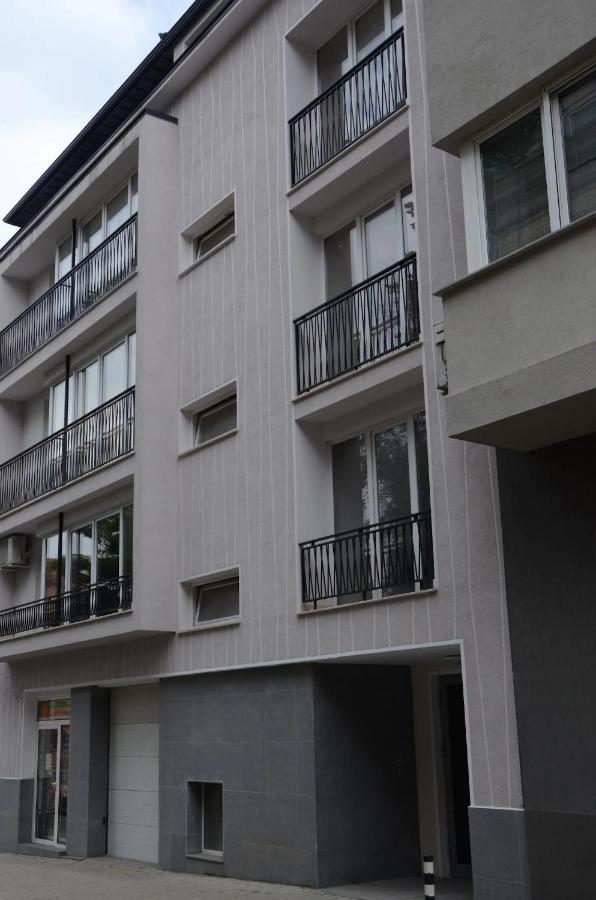 Quiet & Airy Modern Apt. Top Centre Free Parking Sofia Bagian luar foto