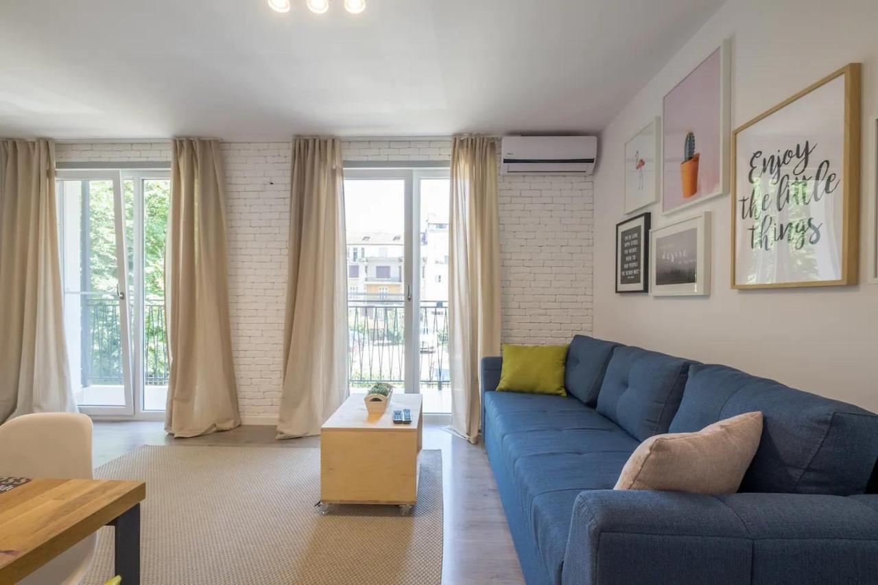 Quiet & Airy Modern Apt. Top Centre Free Parking Sofia Bagian luar foto