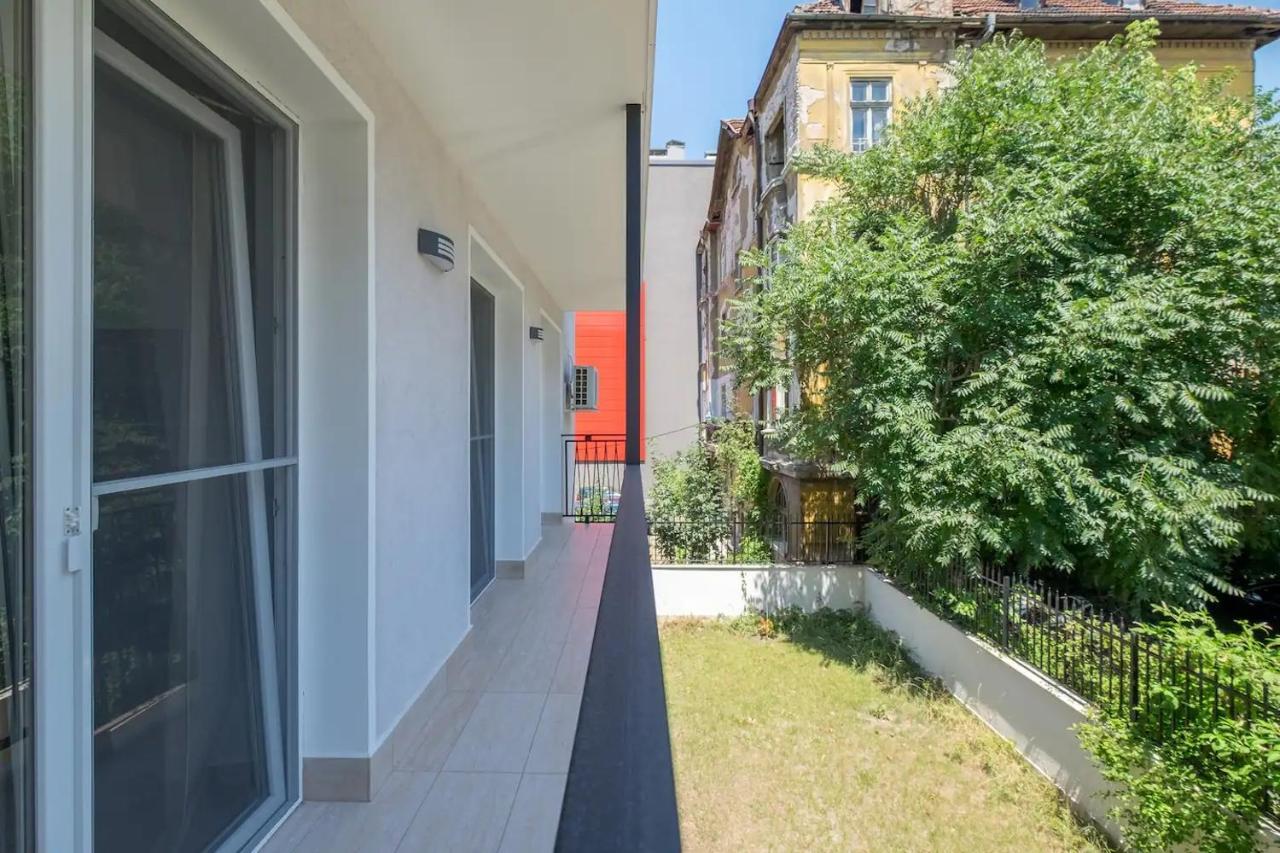 Quiet & Airy Modern Apt. Top Centre Free Parking Sofia Bagian luar foto