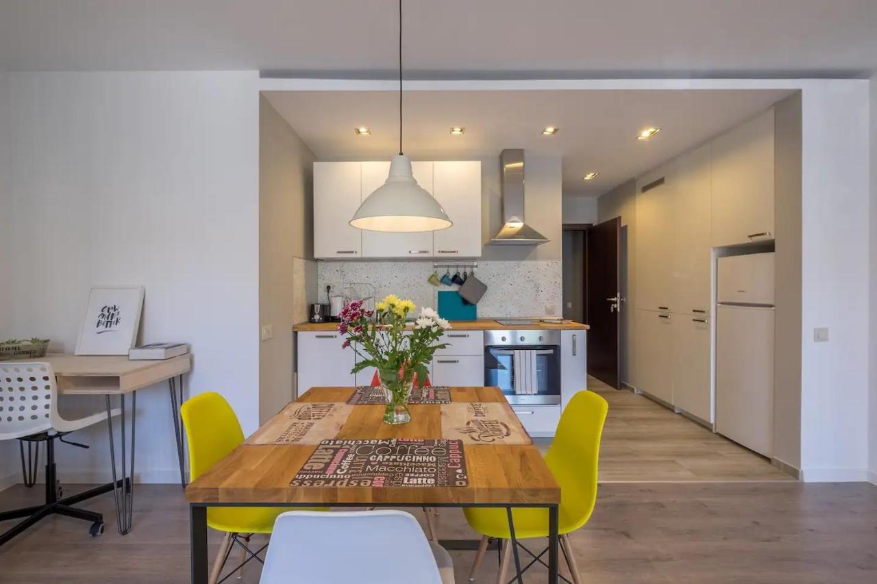 Quiet & Airy Modern Apt. Top Centre Free Parking Sofia Bagian luar foto