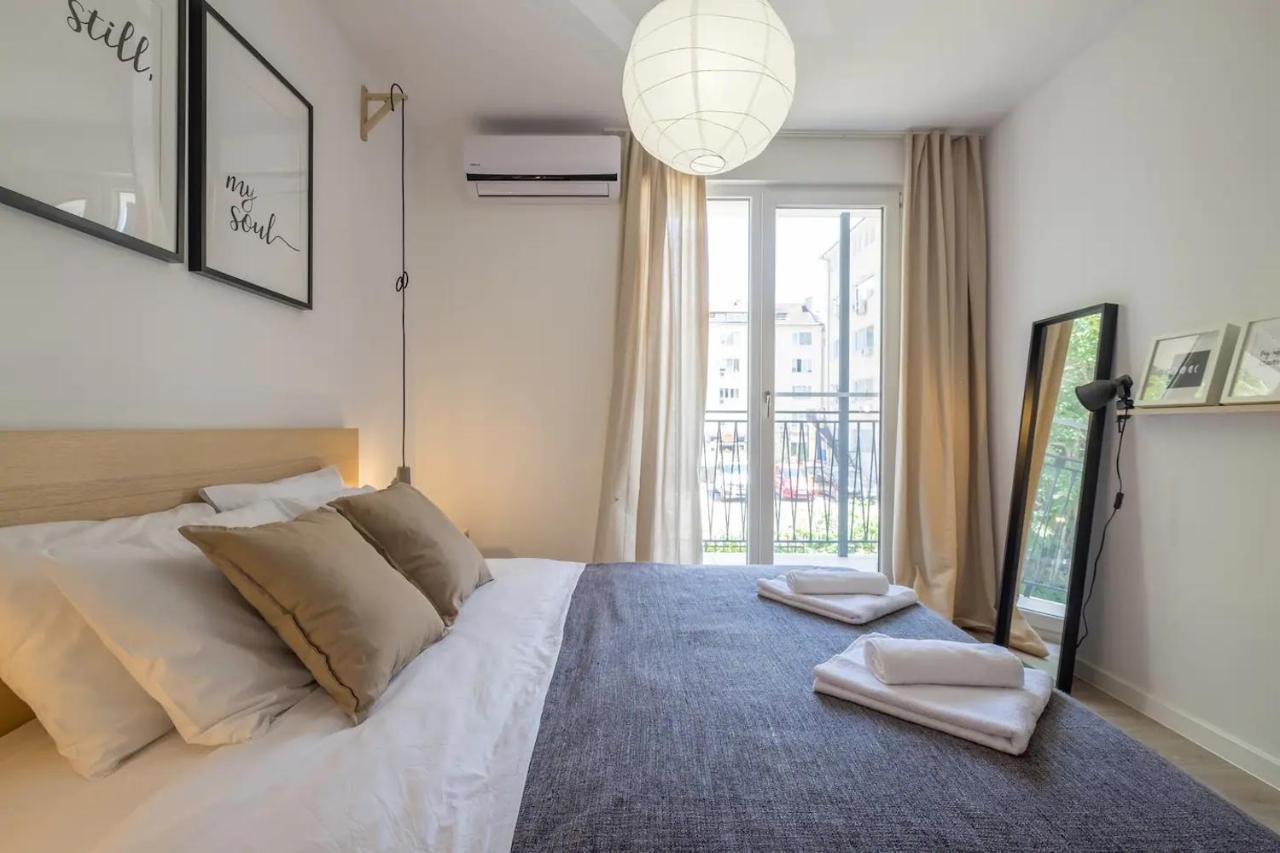 Quiet & Airy Modern Apt. Top Centre Free Parking Sofia Bagian luar foto